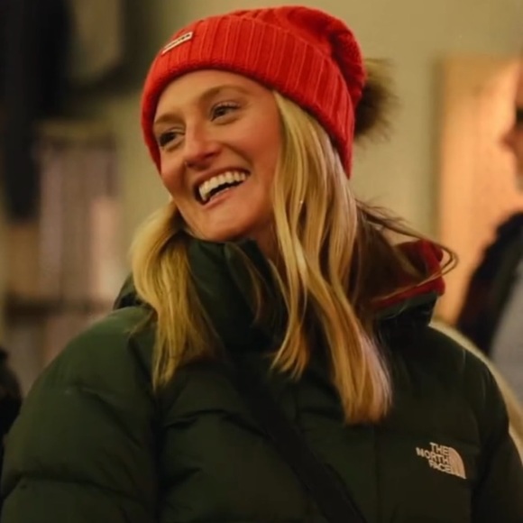 Meet your Posher, Lauren - Picture 1 of 1